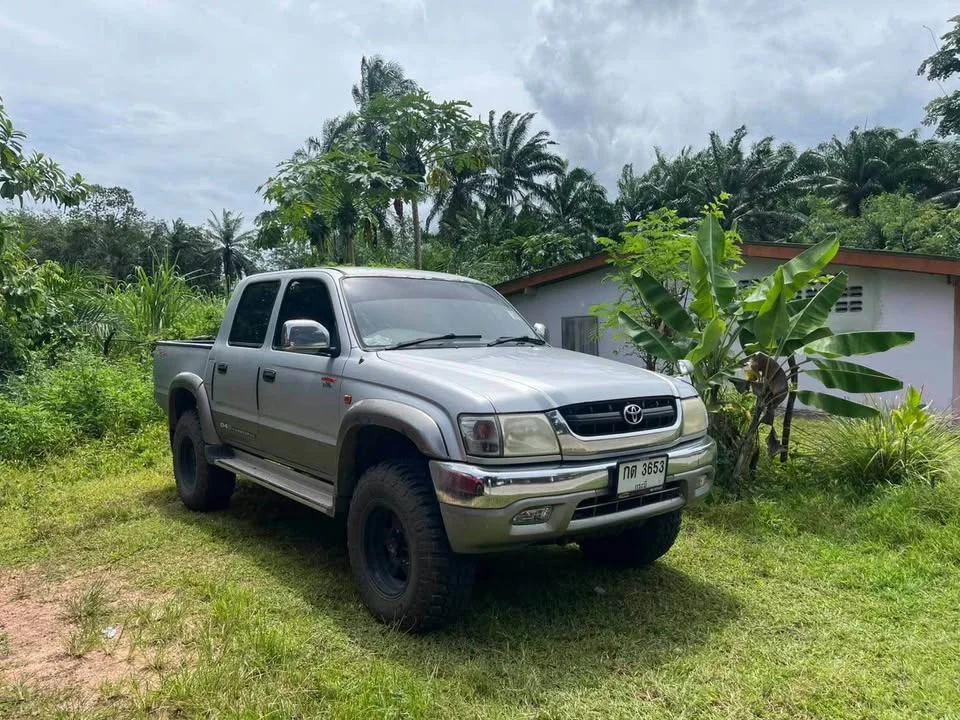 2002 Toyota Hilux Tiger VI 2