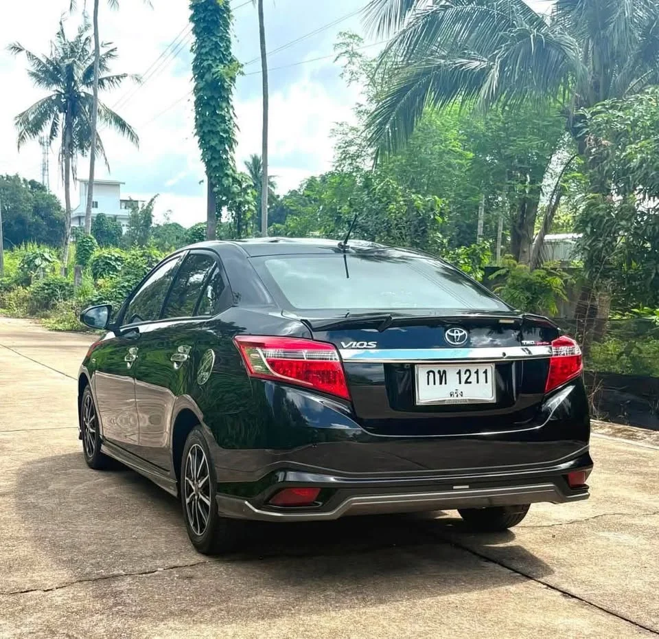 2015 Toyota Vios III 2