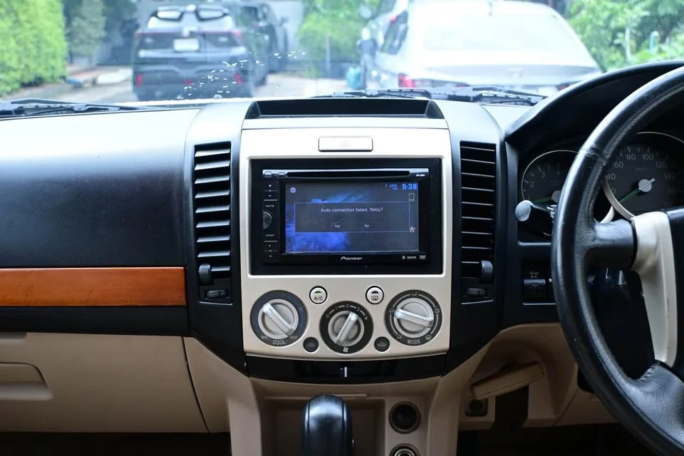2007 Ford Everest I 3