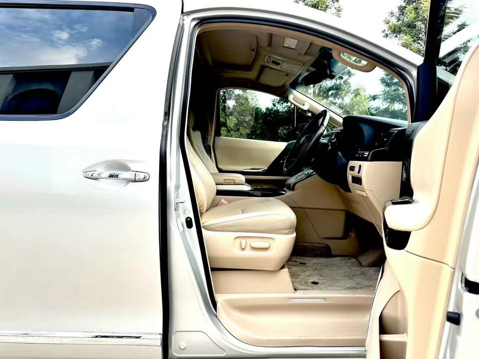 2014 Toyota Alphard, Vellfire II (AH20) 3