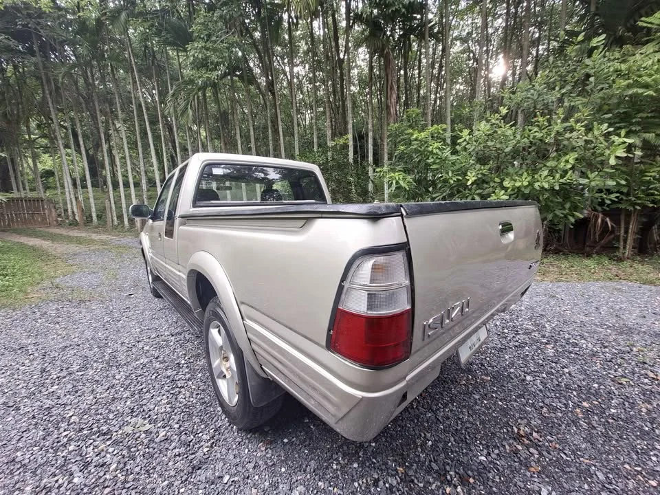 2000 Isuzu Faster Dragon Eyes III 3