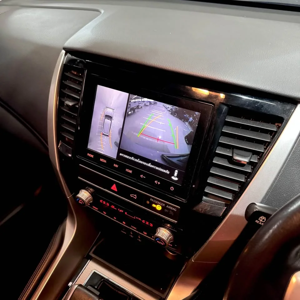 2020 Mitsubishi Pajero Sport III 2