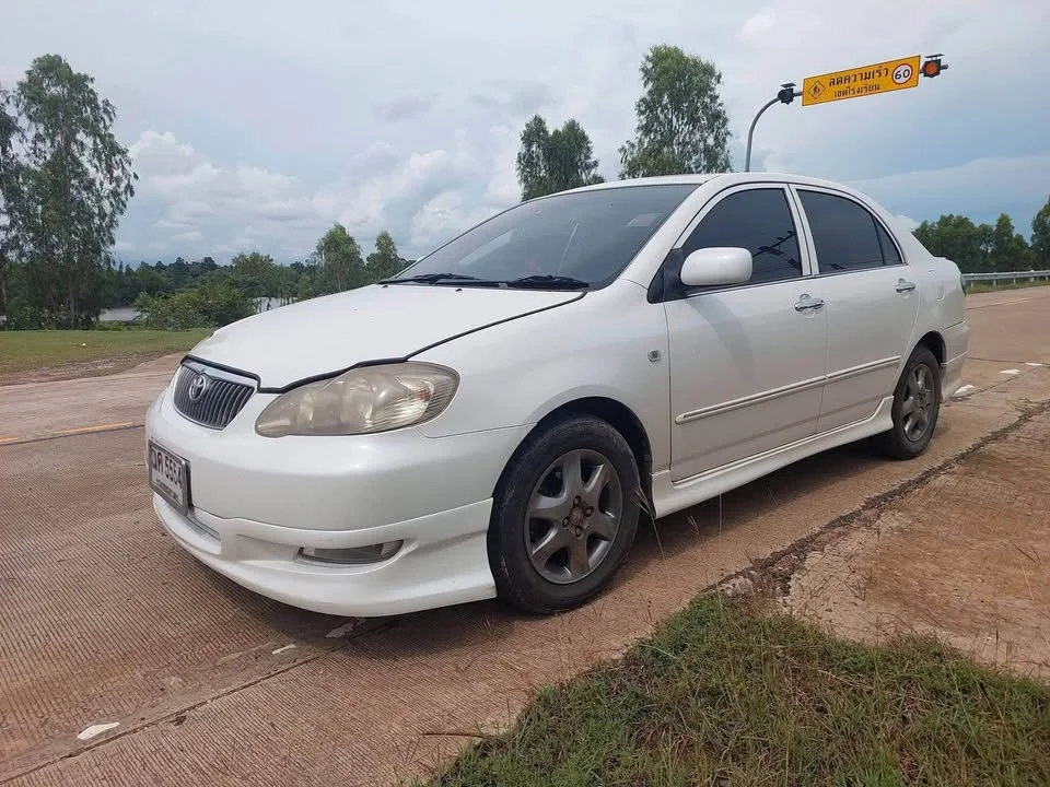 2007 Toyota Corolla Altis IX (E120) 3