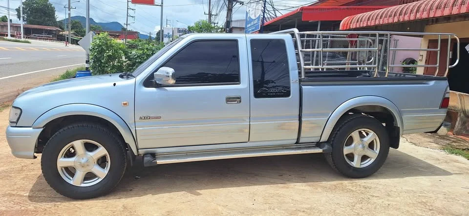2000 Isuzu Faster Dragon Eyes III 2