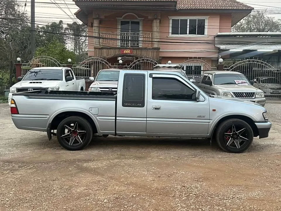 1997 Isuzu Faster Dragon Eyes III 2