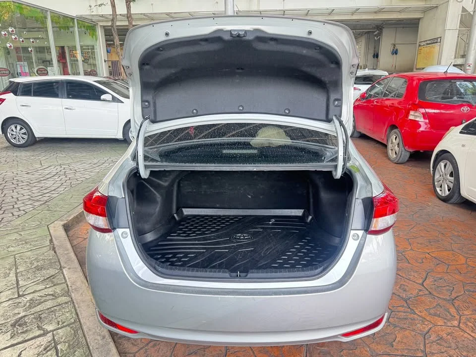 2018 Toyota Yaris ATIV III 2