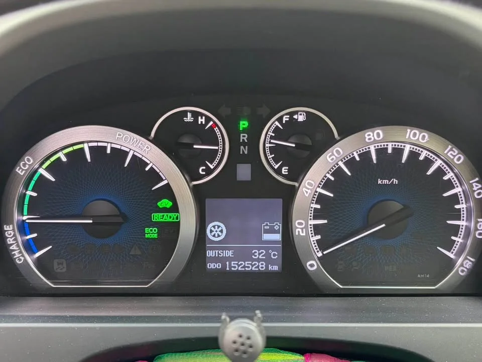 2013 Toyota Alphard, Vellfire II (AH20) 3
