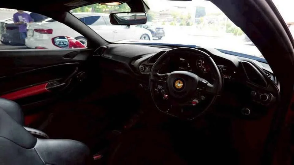 2016 Ferrari 488 2
