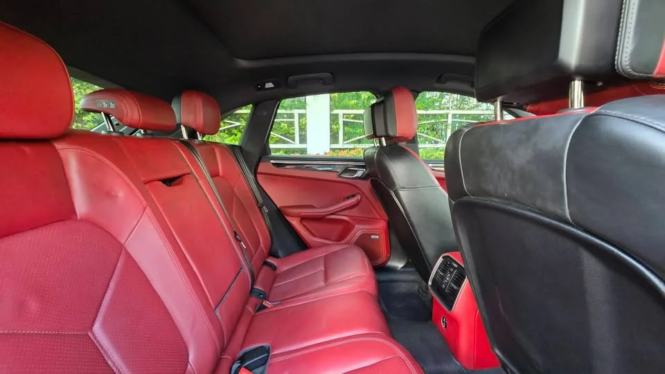 2022 Porsche Macan I 2