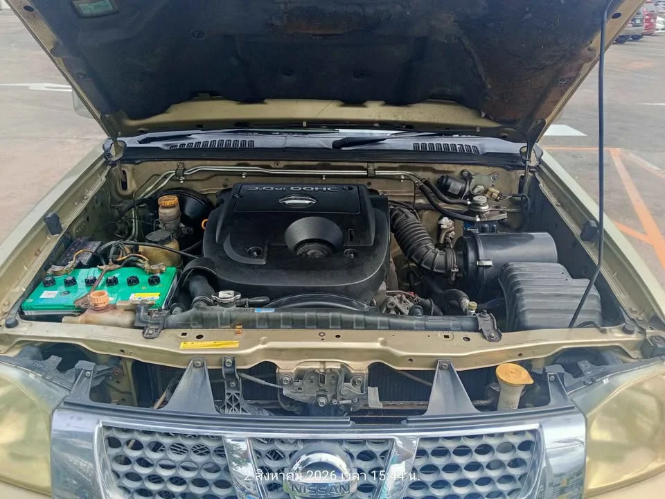 2003 Nissan Frontier I 3