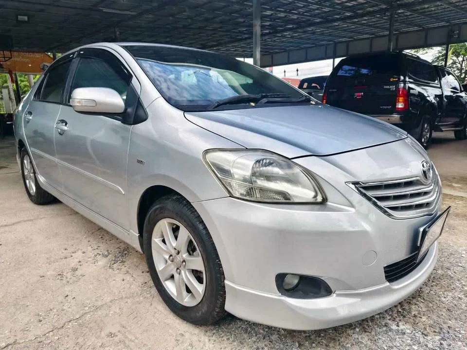 2010 Toyota Vios II 2