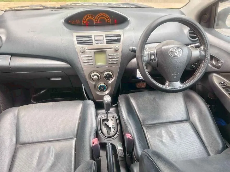 2010 Toyota Vios II 3