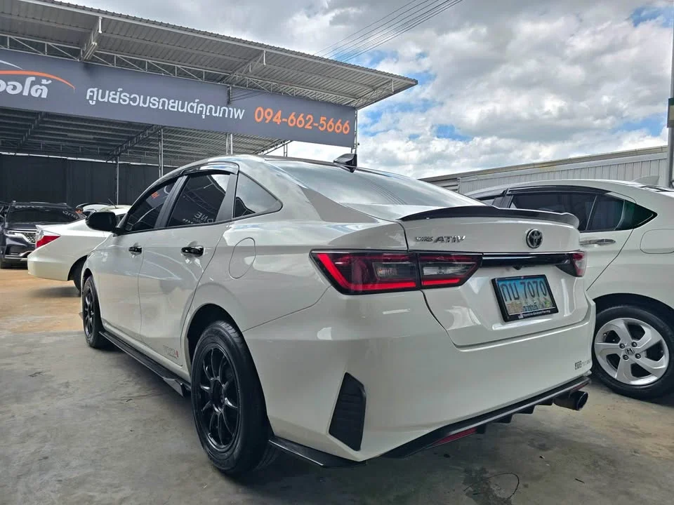 2023 Toyota Yaris ATIV IV 2