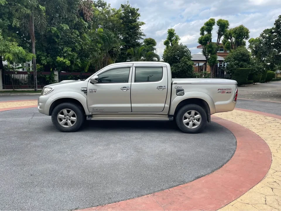 2009 Toyota Hilux VII 3