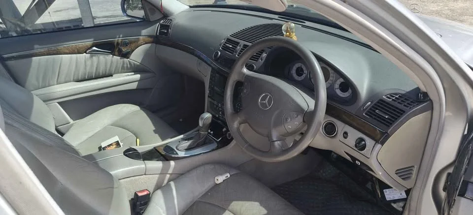 2004 Benz E-Class W211 3