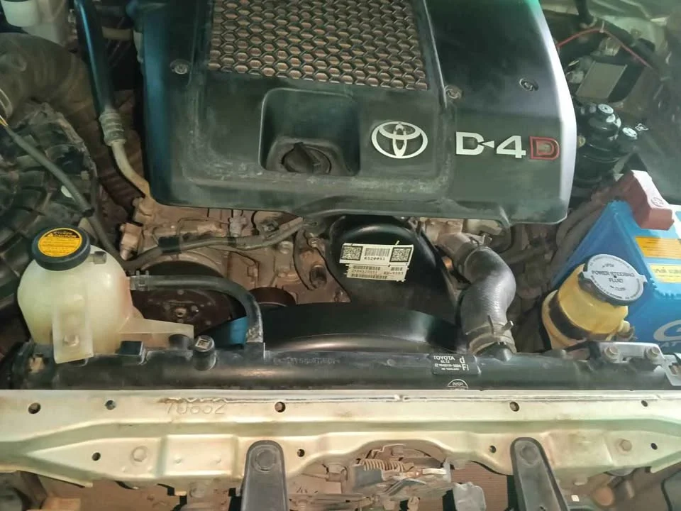 2010 Toyota Hilux VII 3