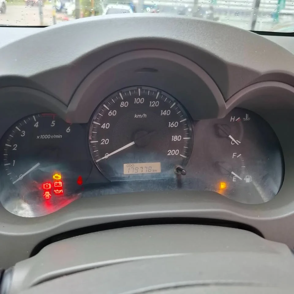 2012 Toyota Hilux VII 3