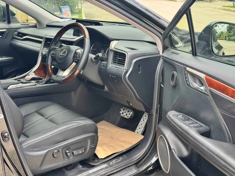 2018 Lexus RX IV 2