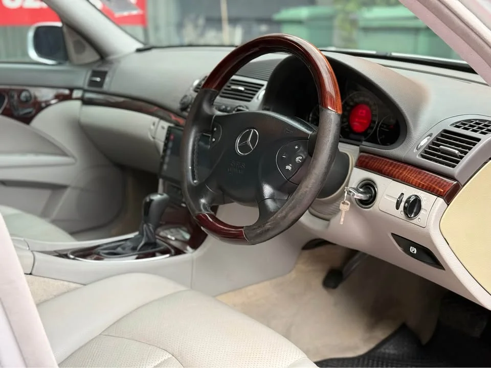 2003 Benz E-Class W211 2