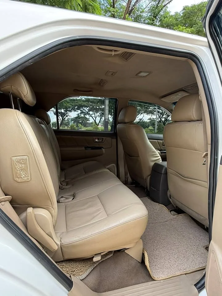 2014 Toyota Fortuner I 2