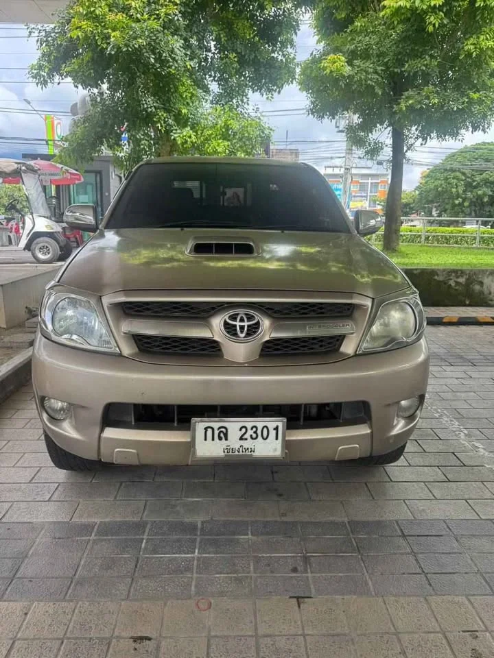 2006 Toyota Hilux VII 2