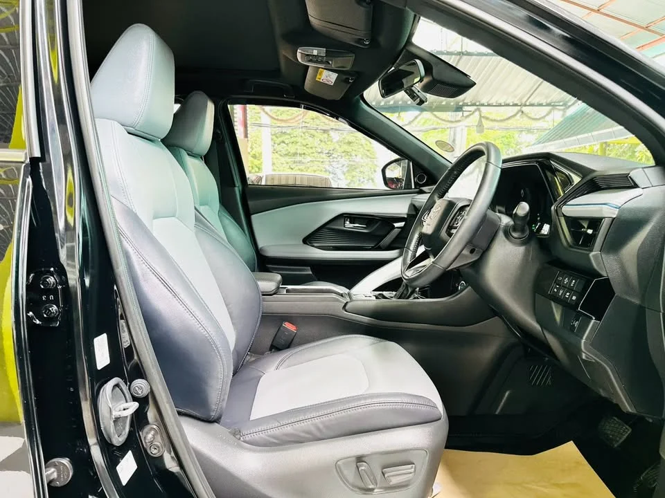 2024 Toyota Yaris Cross AC200 2