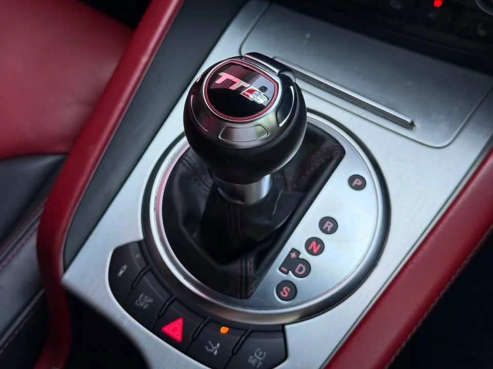 2010 Audi TT Mk2 2