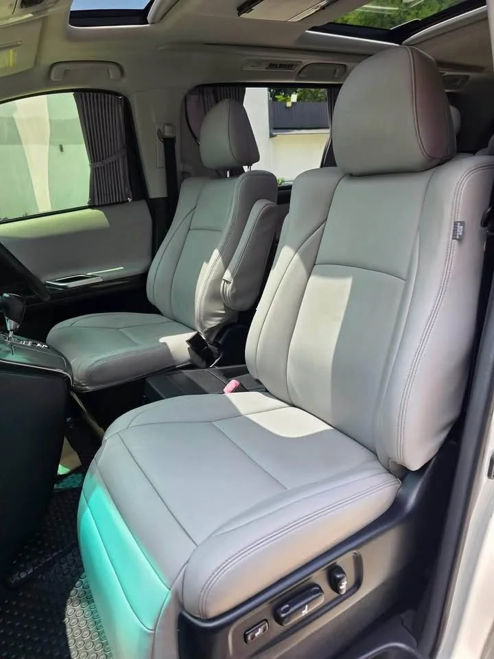 2013 Toyota Alphard, Vellfire II (AH20) 3