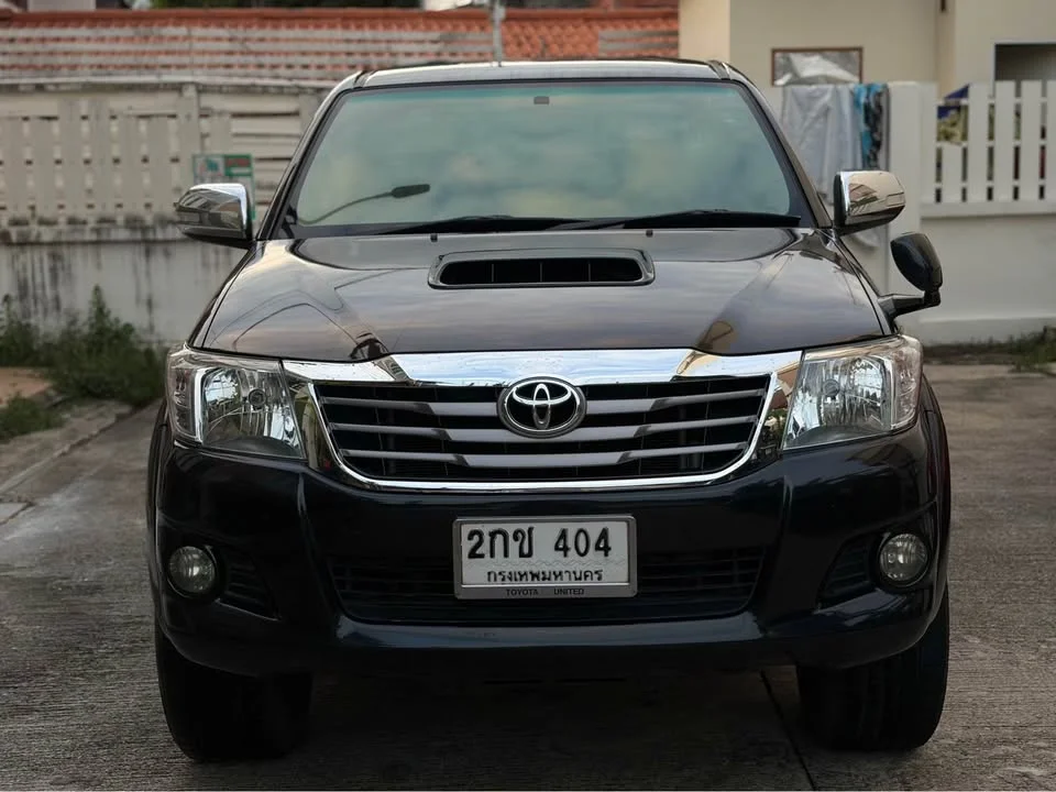 2013 Toyota Hilux VII 2