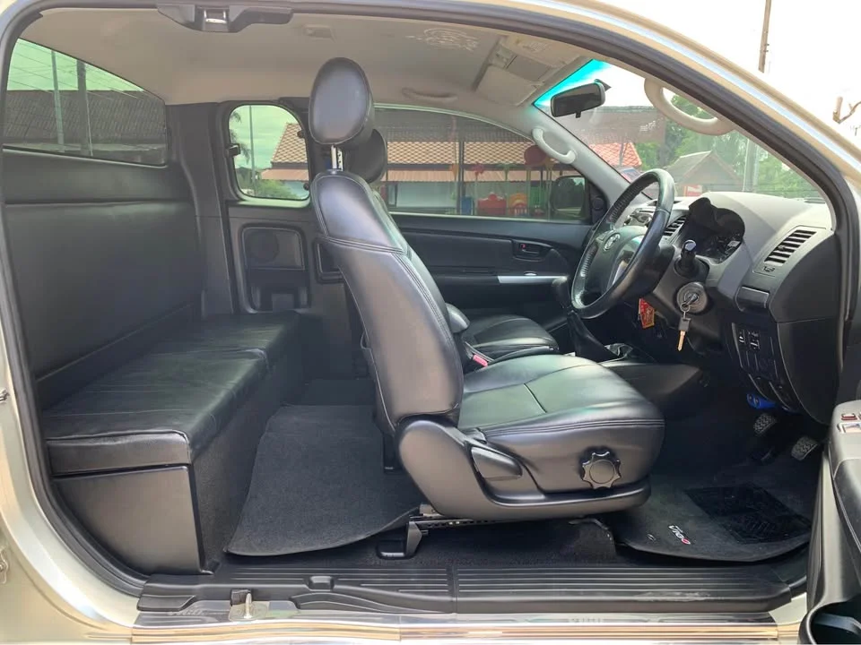 2014 Toyota Hilux VII 3