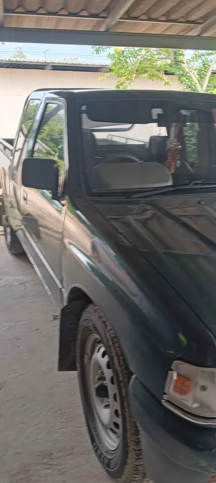 1995 Isuzu TFR III 3