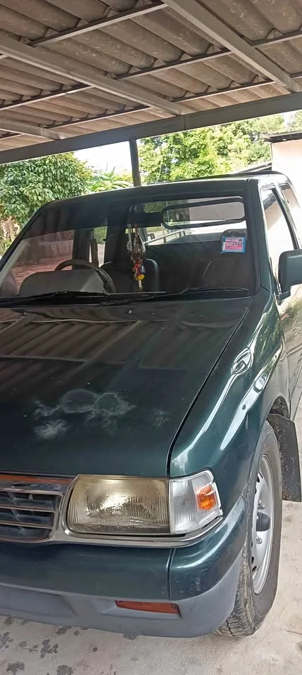 1995 Isuzu TFR III 2