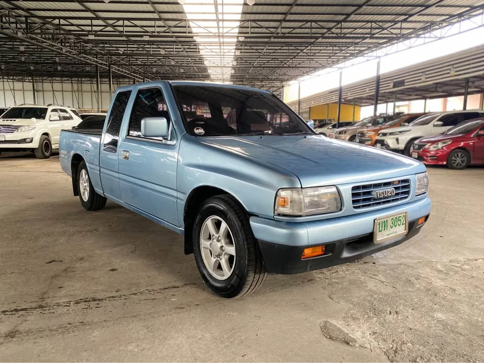 1993 Isuzu TFR III 3