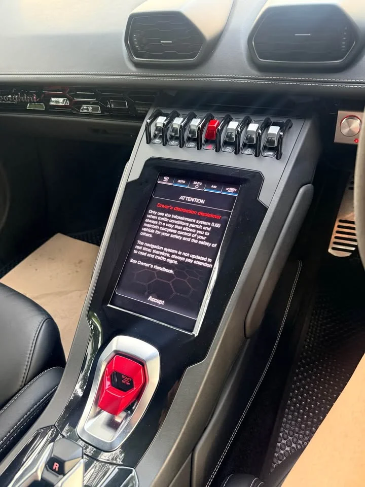 2020 Lamborghini Huracan 3