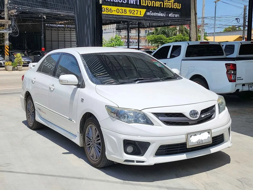 2012 Toyota Corolla Altis X (E140) 2