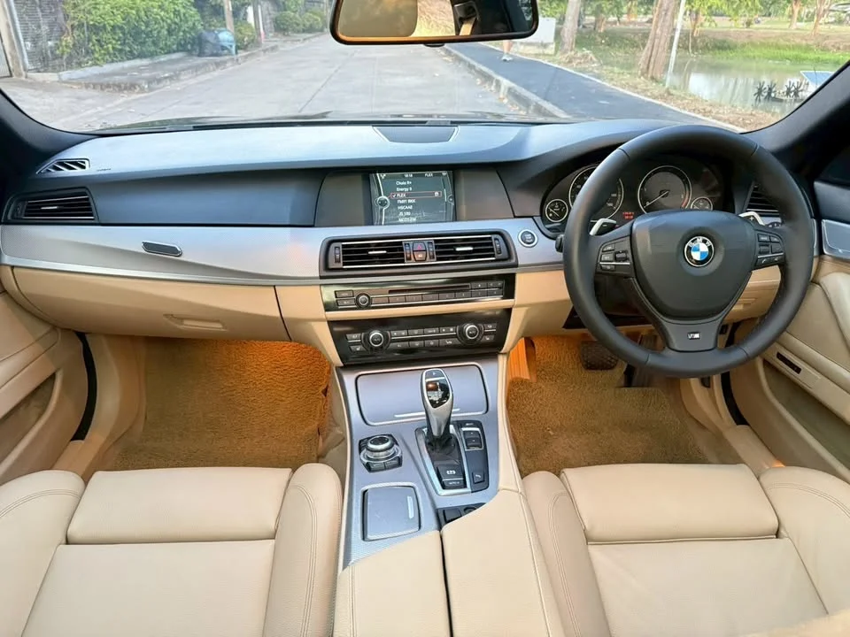 2011 BMW 5er F10, F11, F18 3