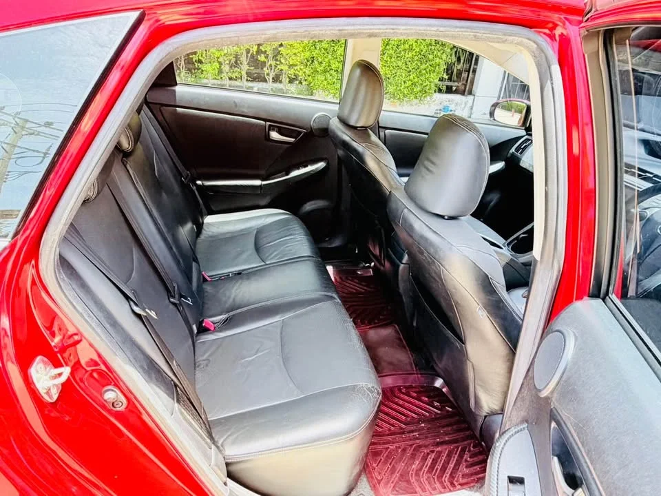 2013 Toyota Prius III 3