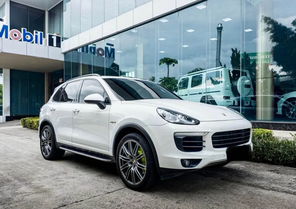 2015 Porsche Cayenne II 3