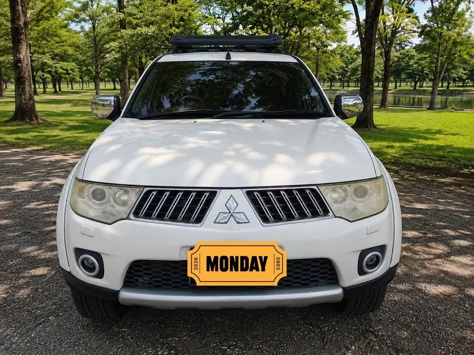 2013 Mitsubishi Pajero Sport II 3