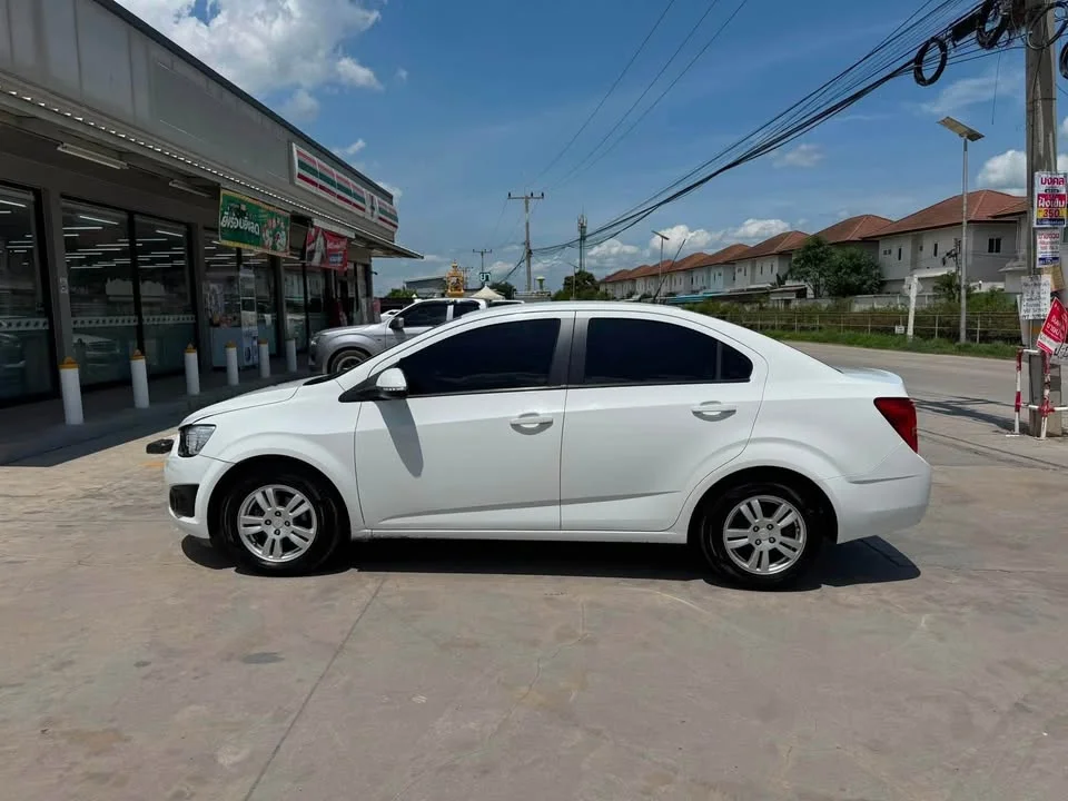 2015 Chevrolet Sonic 3