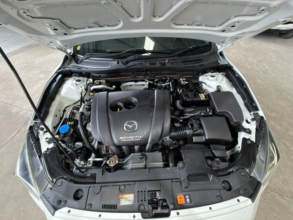 2019 Mazda 3 III 2