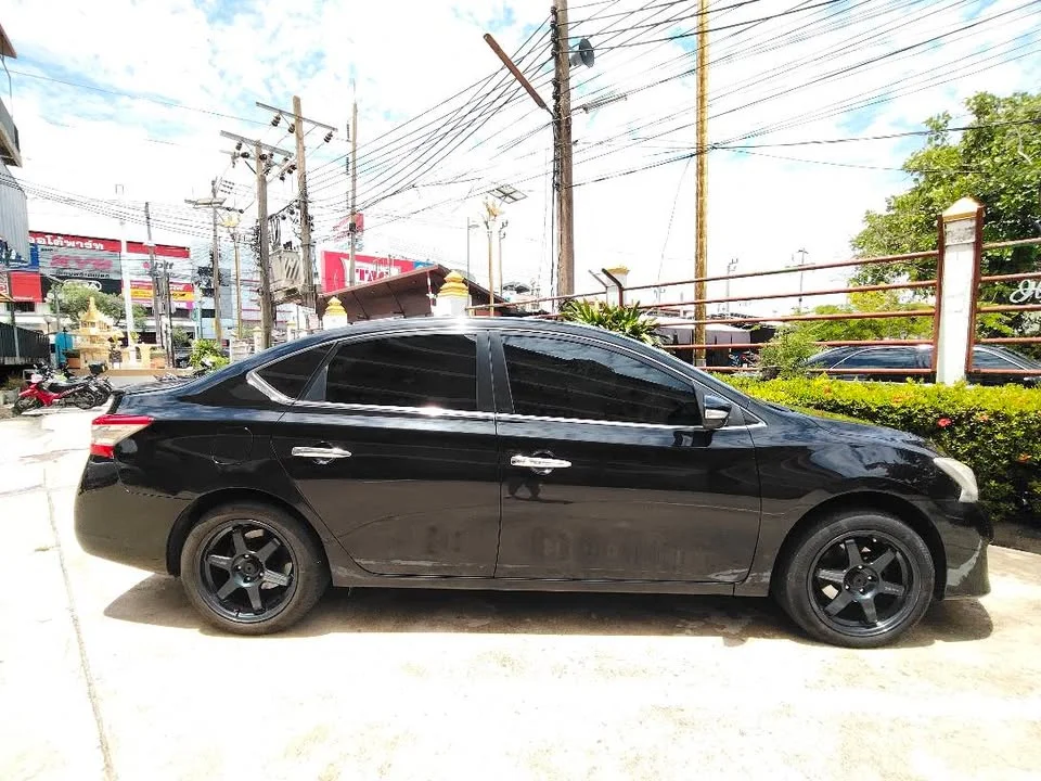 2013 Nissan Sylphy III (B17) 3