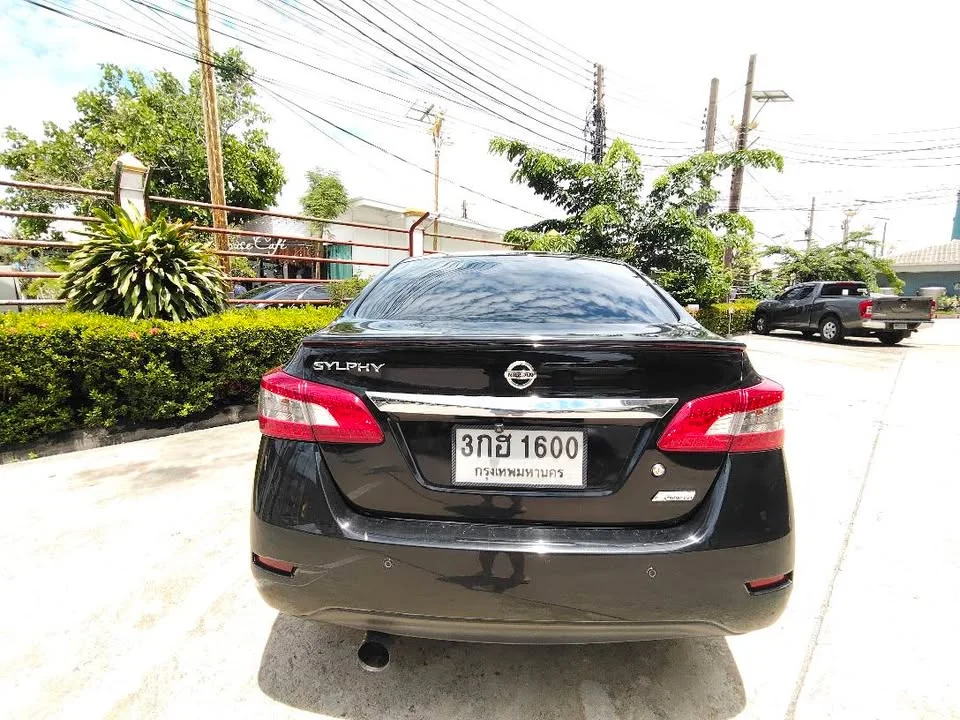 2013 Nissan Sylphy III (B17) 2