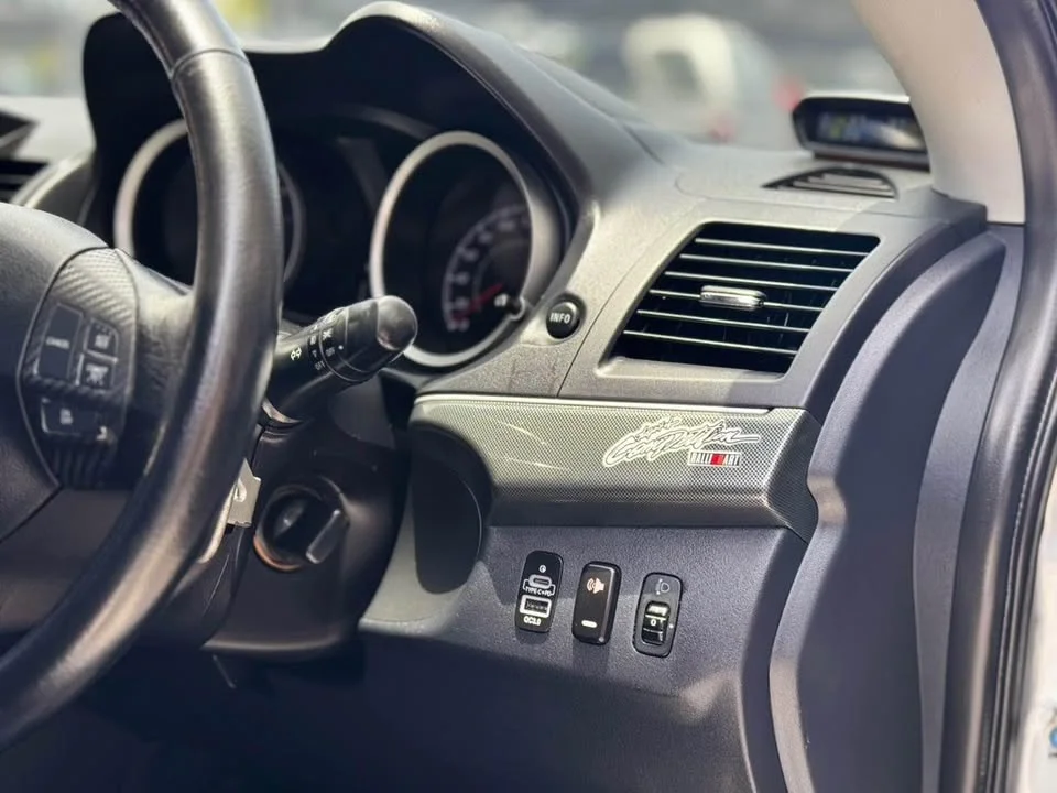2012 Mitsubishi Lancer IX 2