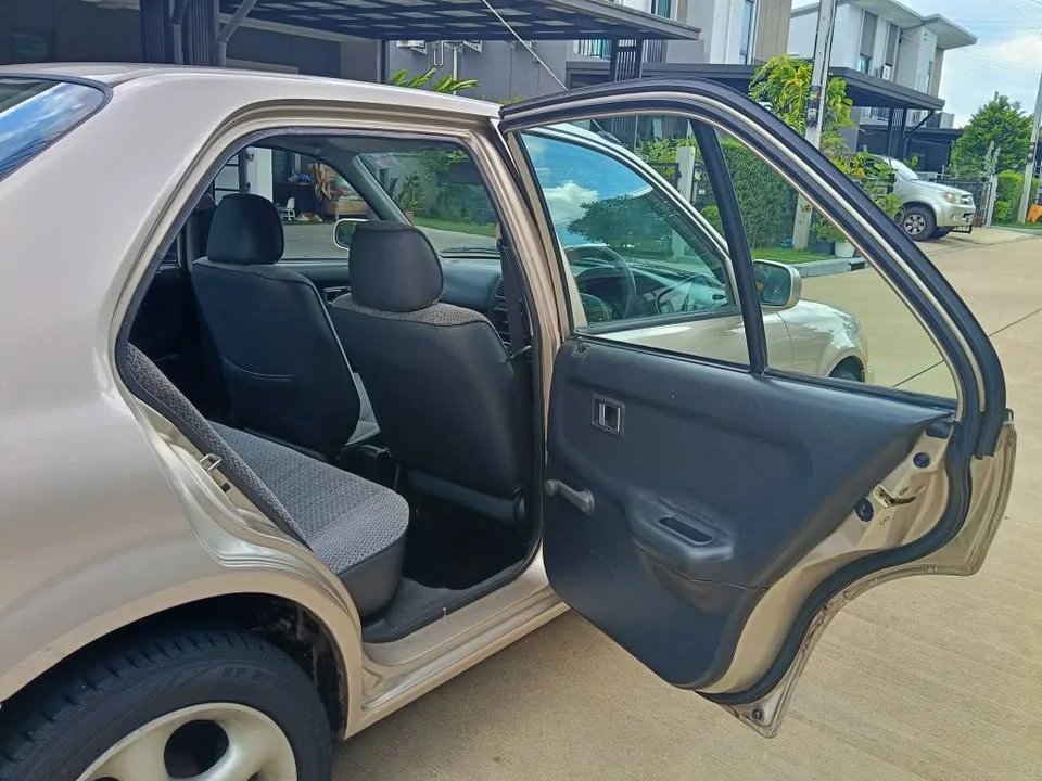 1995 Honda City III 2