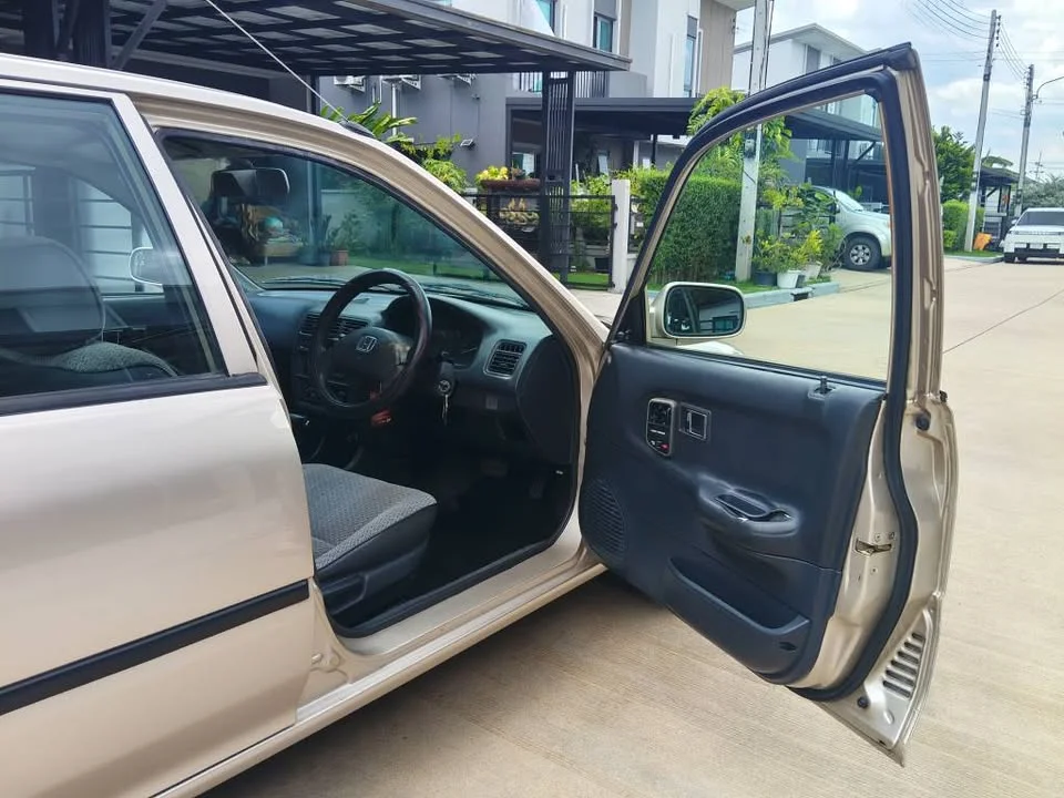 1995 Honda City III 3