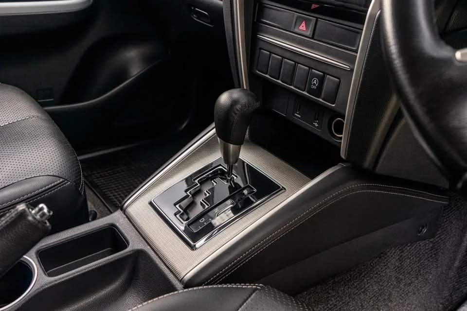 2022 Mitsubishi Triton V 2
