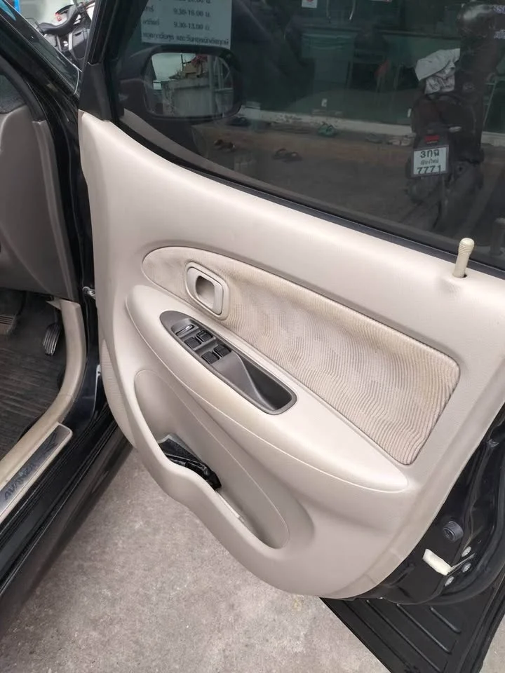 2010 Toyota Avanza I 3