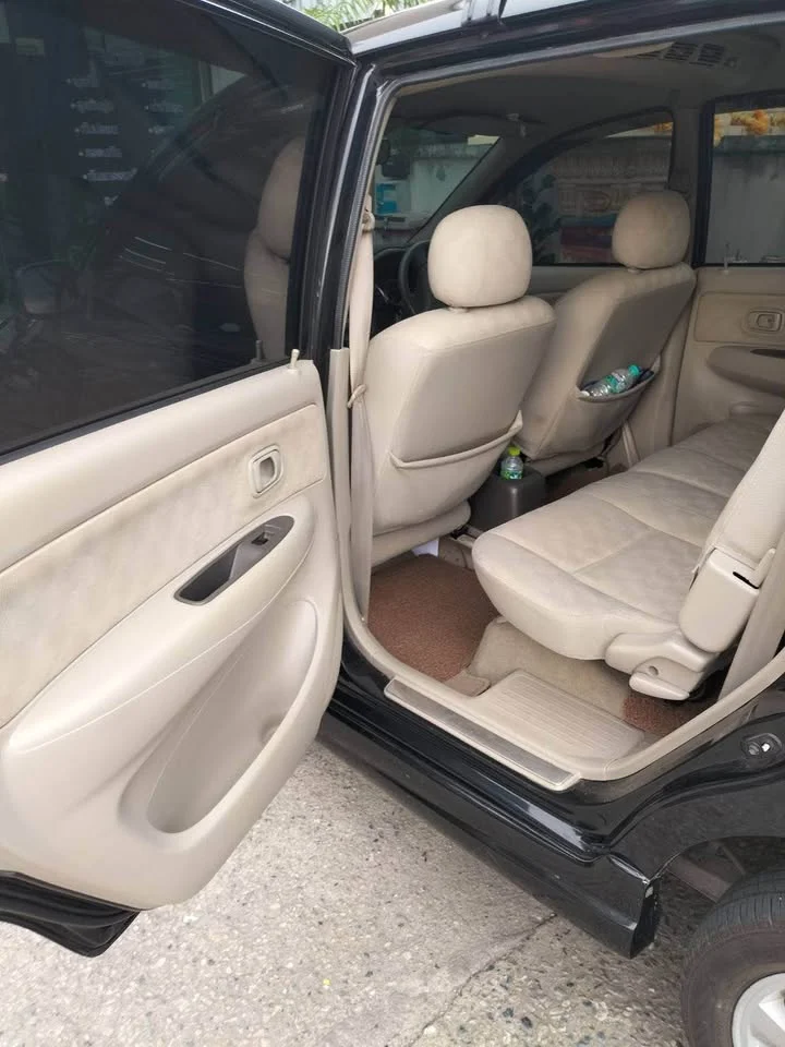 2010 Toyota Avanza I 2