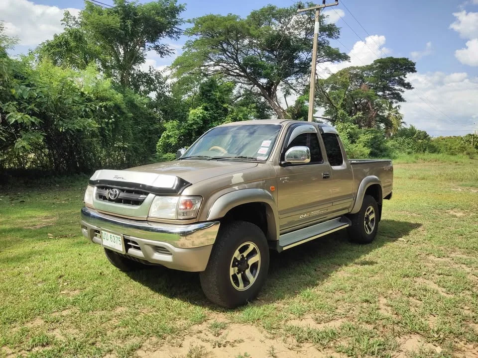2003 Toyota Hilux Tiger VI 3